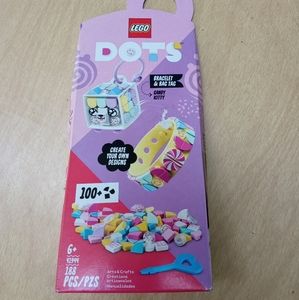 Lego Dots Bracelet and Bag Tag Kit. New in box.